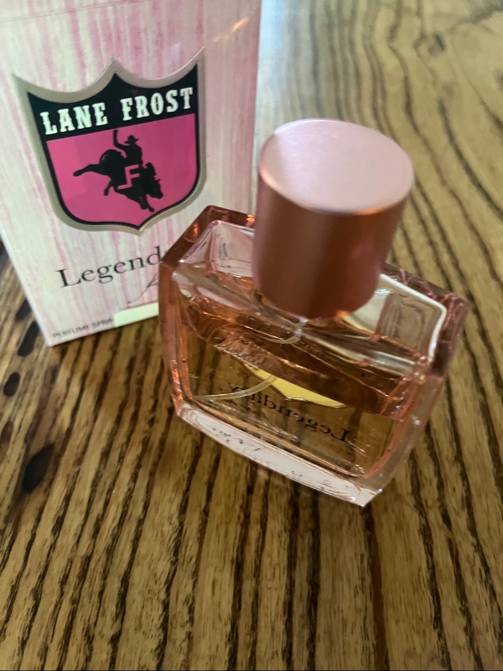 Legendary for Her Perfume Spray - Pink - Picture 4 of 4